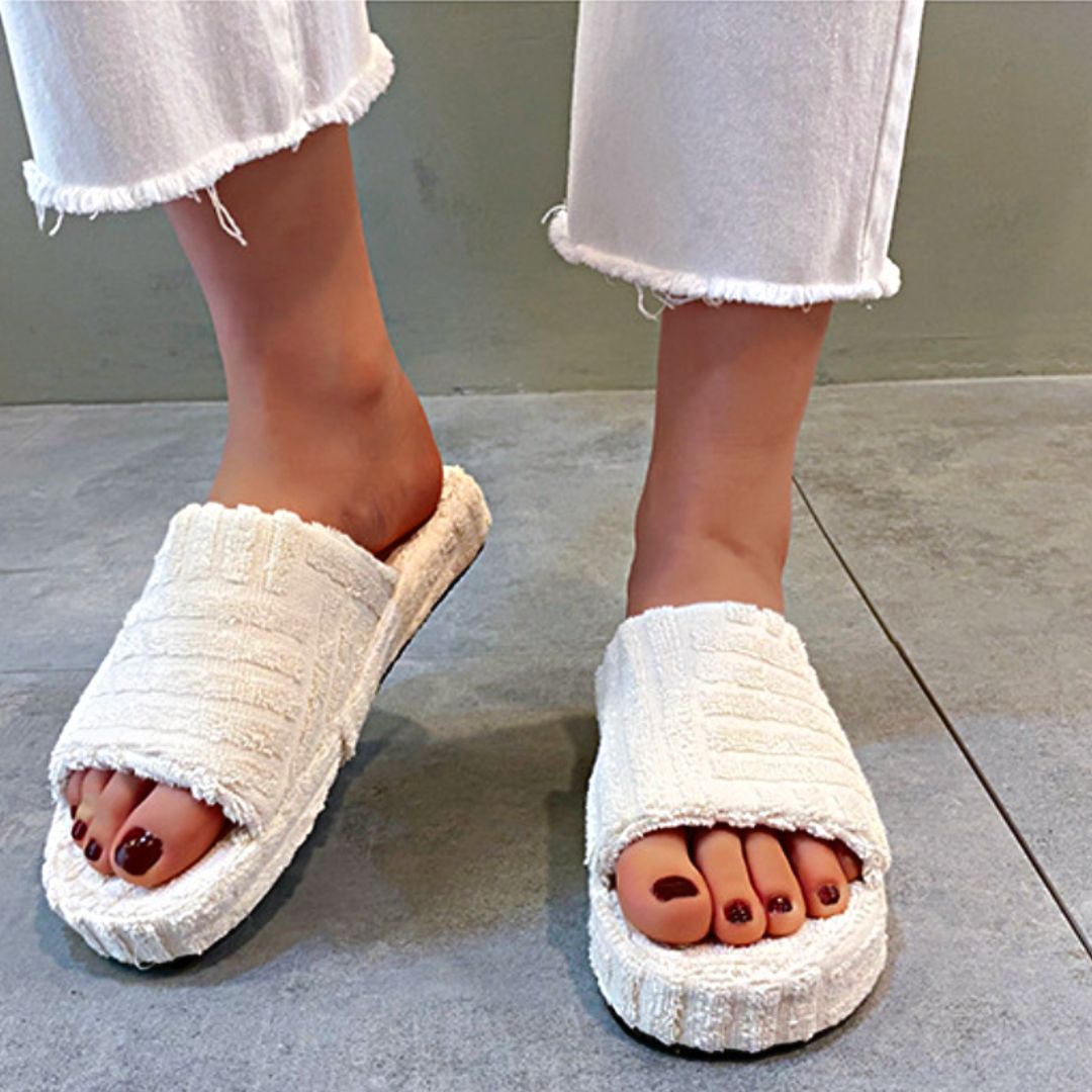 Slippers Capri